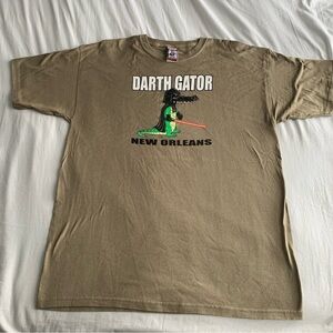 The Duck Company Shirt XL Mens Short Sleeve Darth Gator New Orleans Parody